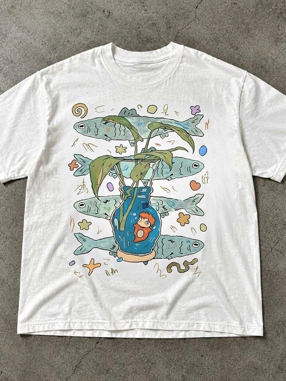 White t-shirt Gildan graphic with Fish